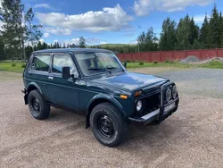 Grön Begagnad 2005 Lada niva SUV | 55 000 kr