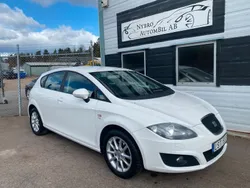 Vit Begagnad 2011 Seat Leon Style Halvkombi | 54 900 kr (Marknadspris)