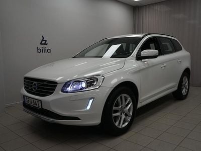 Vit Begagnad 2017 Volvo XC60 Momentum SUV | 229 900 kr (Bra pris)
