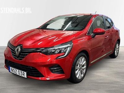 Begagnad Renault Clio V Intens 91 HK (66 kW) 2022 Röd Halvkombi