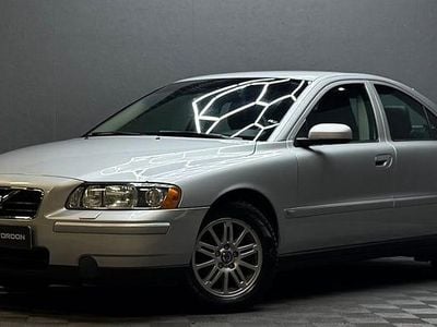 Grå Begagnad 2007 Volvo S60 Sedan | 69 900 kr (Dyr)