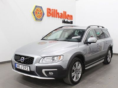 begagnad Volvo XC70 D4 AWD Summum Panorama Navi Drag Kamremsbytt 1ägr