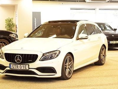Begagnad Mercedes C63 AMG AMG 476 HK (350 kW) 2018 Vit Kombi