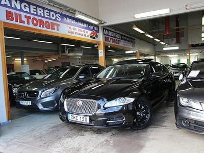 Svart Begagnad 2014 Jaguar XJ Sedan | 289 999 kr (Dyr)