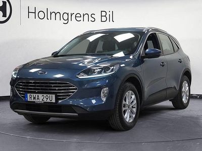 Blå Begagnad 2022 Ford Kuga Titanium SUV | 259 900 kr (Marknadspris)