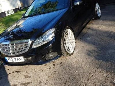 Mercedes E220