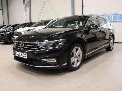 Svart Begagnad 2021 VW Passat R-line Kombi | 318 800 kr (Lite dyr)