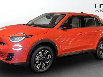 Orange Ny 2025 Fiat 600 Icon SUV | 299 900 kr