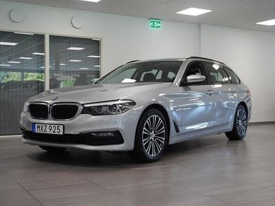 Glaciärsilver metallic Begagnad 2017 BMW 520 Sport Line Kombi | 229 800 kr