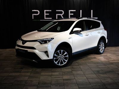 begagnad Toyota RAV4 Hybrid 2.5 i-AWD 197hk Läder/Navi/Drag/V-hjul