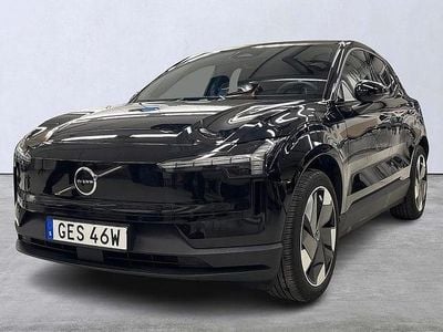 Svart Begagnad 2024 Volvo EX30 Plus SUV | 349 900 kr (Marknadspris)