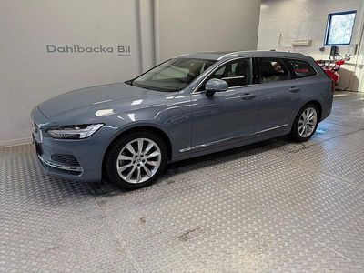 Grå Begagnad 2020 Volvo V90 Kombi | 329 000 kr (Marknadspris)