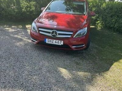 begagnad Mercedes B180 CDI 7G-DCT Sport Euro 5