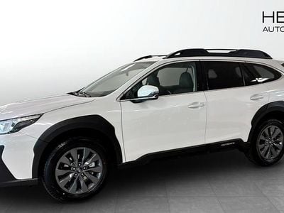 Vit (white) Ny 2025 Subaru Outback SUV | 481 800 kr (Lite dyr)