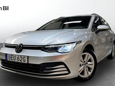 Silver Begagnad 2023 VW Golf VIII Kombi | 264 900 kr (Bra pris)