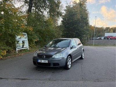 VW Golf V
