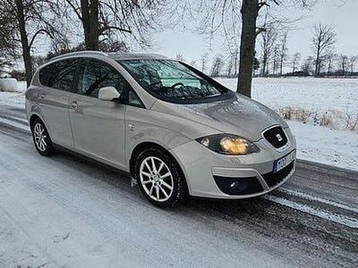 Begagnad Seat Altea XL 140 HK (102 kW) 2009 Ljusbrun Minibuss