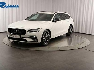 Begagnad 2022 Volvo V90 Kombi | 379 900 kr