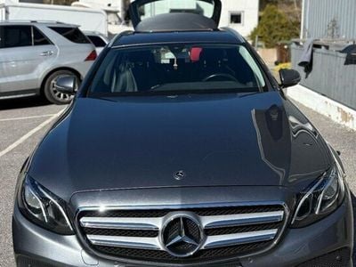 Mercedes E200