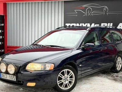 Begagnad Volvo V70 Kinetic 140 HK (102 kW) 2005 Blå Kombi