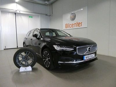 Svart Begagnad 2023 Volvo V90 Kombi | 389 900 kr (Marknadspris)