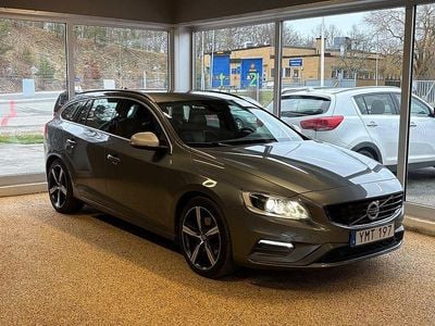 Grå Begagnad 2018 Volvo V60 R-Design Kombi | 184 900 kr (Superpris)