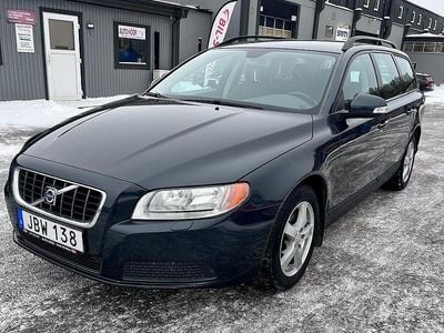 Begagnad Volvo V70 Kinetic 145 HK (106 kW) 2008 Grå Kombi