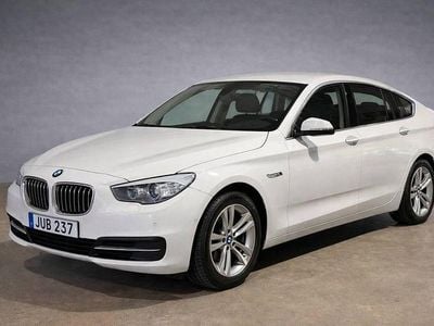 Begagnad BMW 520 Gran Turismo 184 HK (135 kW) 2015 Vit Halvkombi