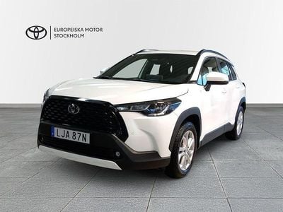 Svart Begagnad 2024 Toyota Corolla Cross Active SUV | 379 900 kr (Marknadspris)