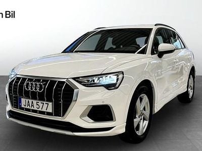 Vit Begagnad 2022 Audi Q3 Advanced Plus SUV | 299 000 kr (Bra pris)