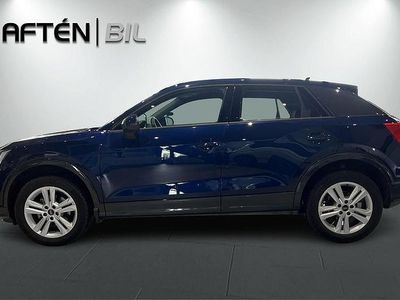 Blå Begagnad 2024 Audi Q2 Advanced Plus SUV | 278 900 kr (Marknadspris)