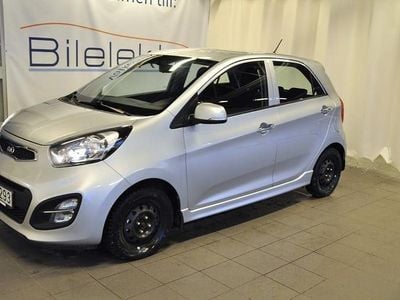 Begagnad Kia Picanto Comfort 86 HK (63 kW) 2013 Grå Halvkombi