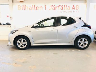 begagnad Toyota Yaris Hybrid 1,5 Hybrid Automat Euro 6 bes Ny servad 116HK