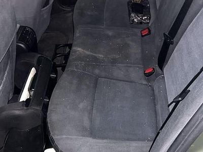 Begagnad 2006 Saab 9-3 Sedan | 15 000 kr (Marknadspris)