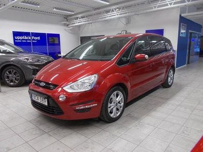 Röd Begagnad 2014 Ford S-MAX S Minibuss | 144 400 kr
