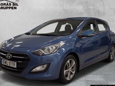 begagnad Hyundai i30 1,6 CRDI DCT 2015, Halvkombi