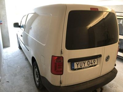 begagnad VW Caddy Maxi 2.0 TDI BlueMotion Euro 6