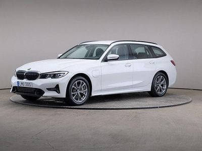 BMW 330e