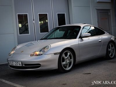 begagnad Porsche 911 Carrera 4 996 3.4L 300HK Taklucka