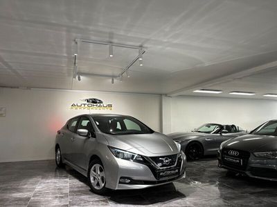 begagnad Nissan Leaf 40 kWh 150hk N-Connecta Backkamera Moms/Leasing