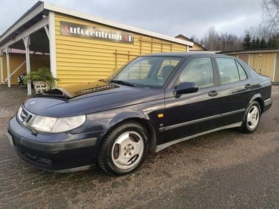 Blå Begagnad 1999 Saab 9-5 Sedan | 19 500 kr (Marknadspris)