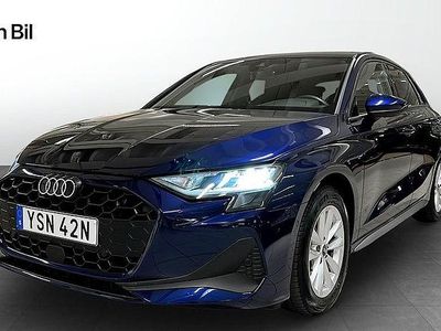 Blå Begagnad 2024 Audi A3 Sportback Premium Halvkombi | 299 000 kr (Marknadspris)