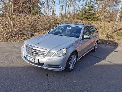 Grå Begagnad 2012 Mercedes E300 Kombi | 109 500 kr