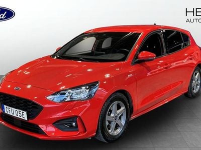 Begagnad Ford Focus ST-Line 125 HK (91 kW) 2021 Röd Halvkombi