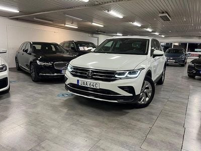 Vit Begagnad 2022 VW Tiguan Elegance SUV | 306 000 kr (Bra pris)