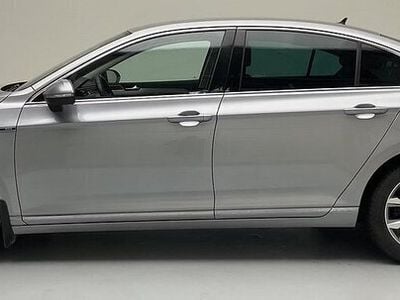 begagnad VW Passat GTE EXECUTIVE DSG 218HK LEASEBAR