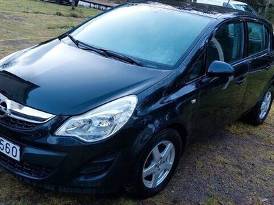 begagnad Opel Corsa 1.2 ecoFLEX Besiktad augusti 2024, RATTVÄRME