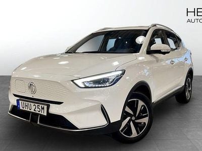 Vit Begagnad 2022 MG ZS Luxury SUV | 254 900 kr (Marknadspris)