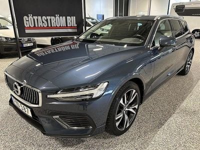 Begagnad Volvo V60 253 HK (186 kW) 2021 Mörkblå Kombi