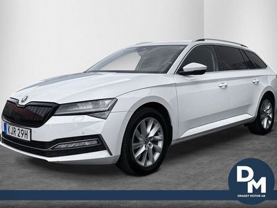 begagnad Skoda Superb iV Kombi 1.4 Plug-in Hybrid COCKPIT NAVI ELSTOL